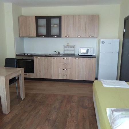 Private Apartment In Faith - Ravda Exteriér fotografie